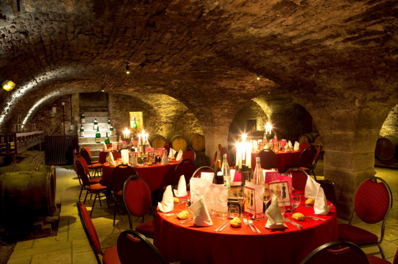 NICOLAS ROLIN SERVICE